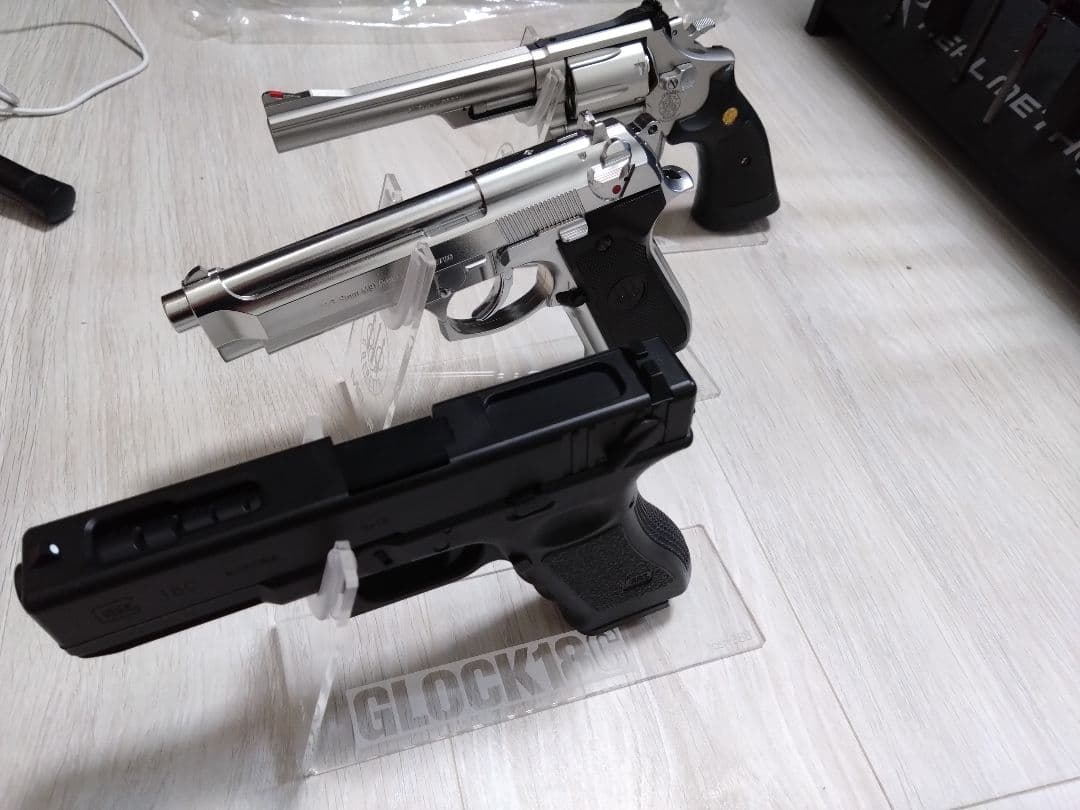 東京マルイグロック18.M66.エスツーエスm92fガスガンまとめ売り