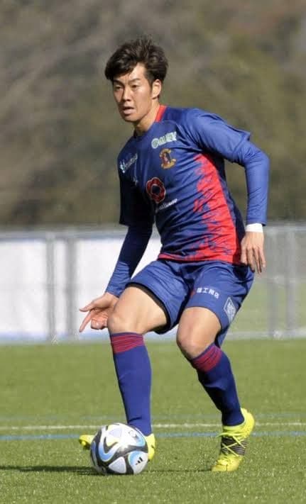 サッカースパイク　PUMA フューチャー　※奈良クラブ鈴木大誠選手使用済サイン入