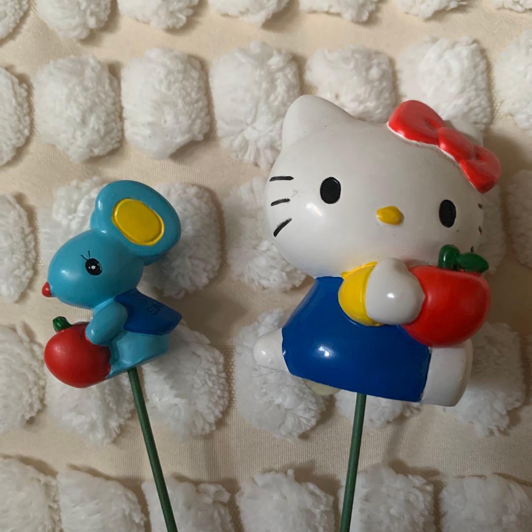 レア　当時物　2001年　ハローキティとチッピイのガーデンピック2本セット　陶器