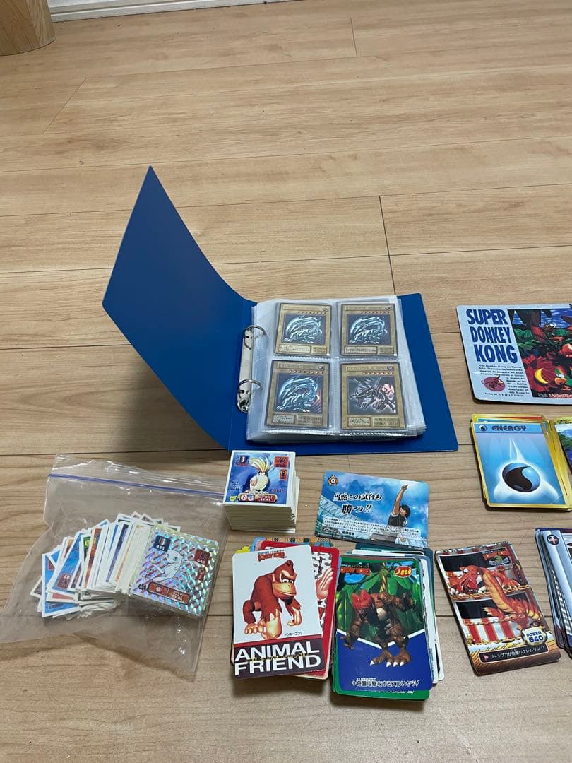 N*E様 遊戯王、ポケモンシールなどのまとめ売り