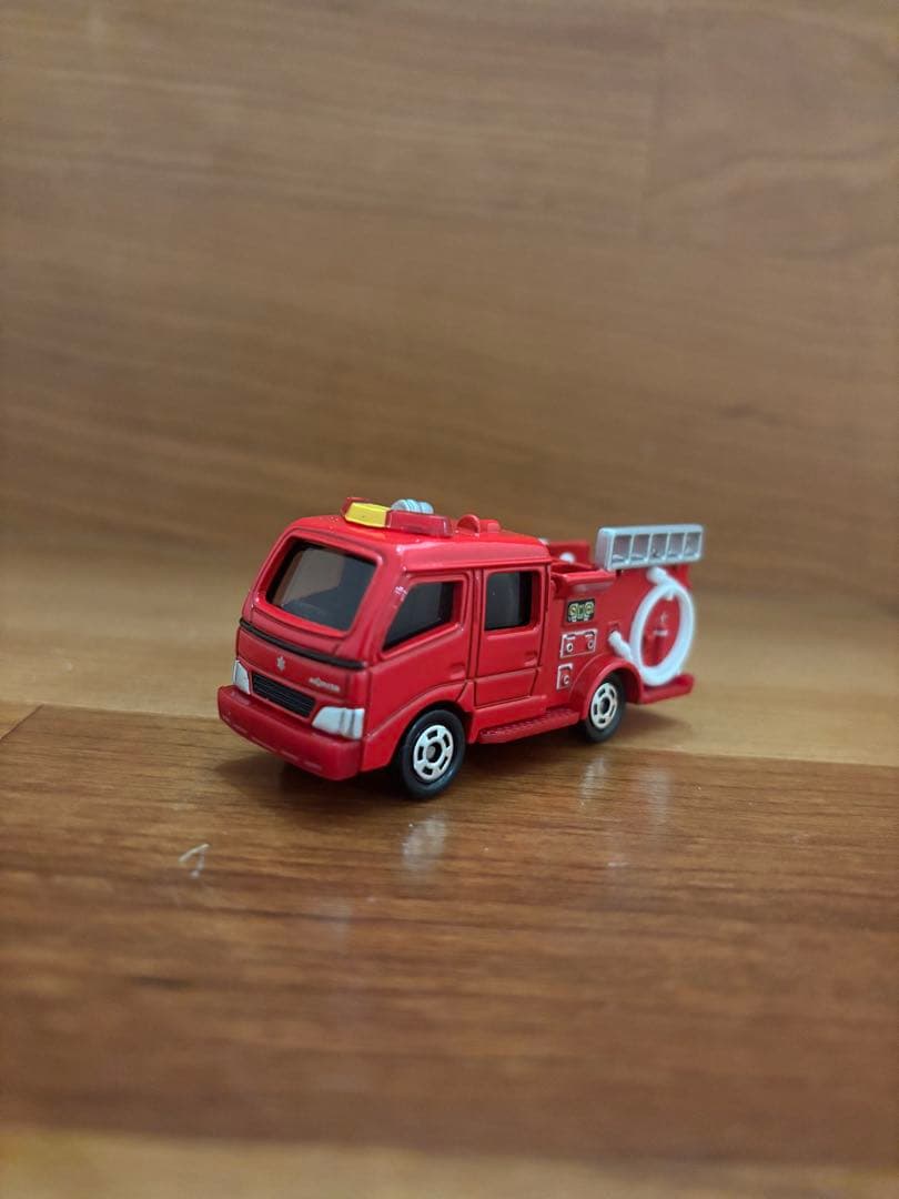 トミカ ミニカー コレクションセット売り（８台）