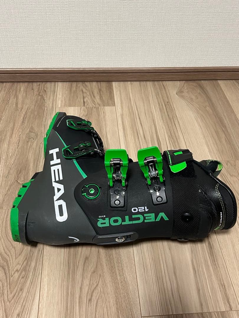 ヘッド　HEAD VECTOR 120 スキー ブーツ