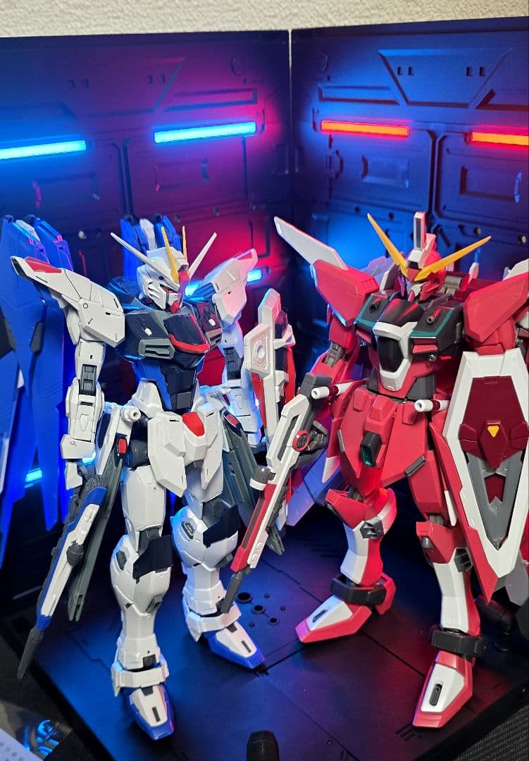 フリーダムVer2.0　∞ジャスティス1/100 完成品　　LED10色スタンド
