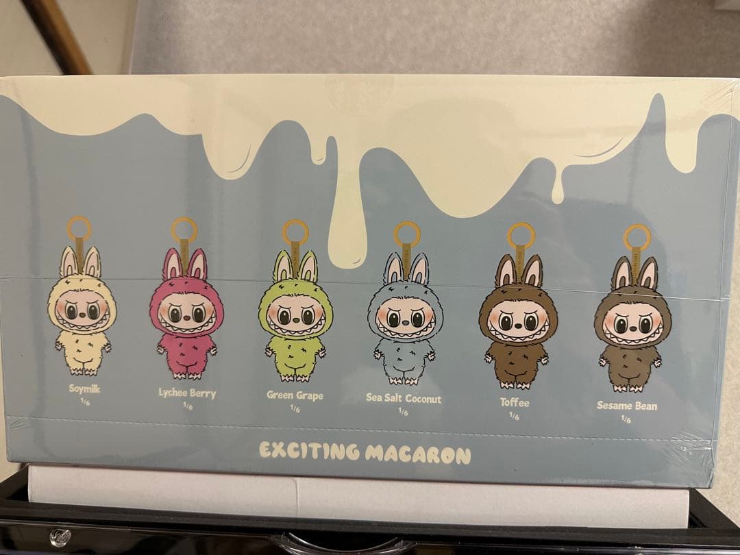 THE MONSTERS Exciting Macaron ぬいぐるみ シリーズ