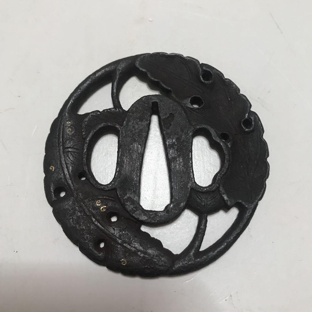 鉄鍔　本物　葉図　時代物