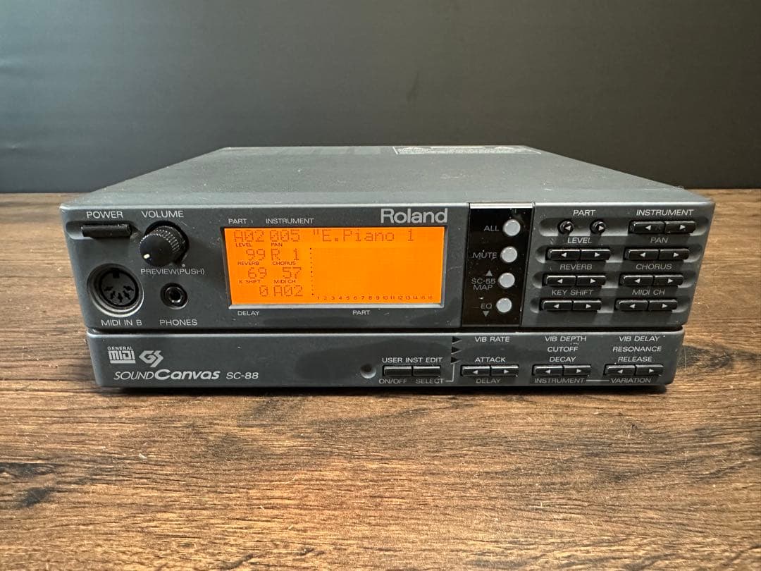 Roland SC-88 MIDI音源モジュール