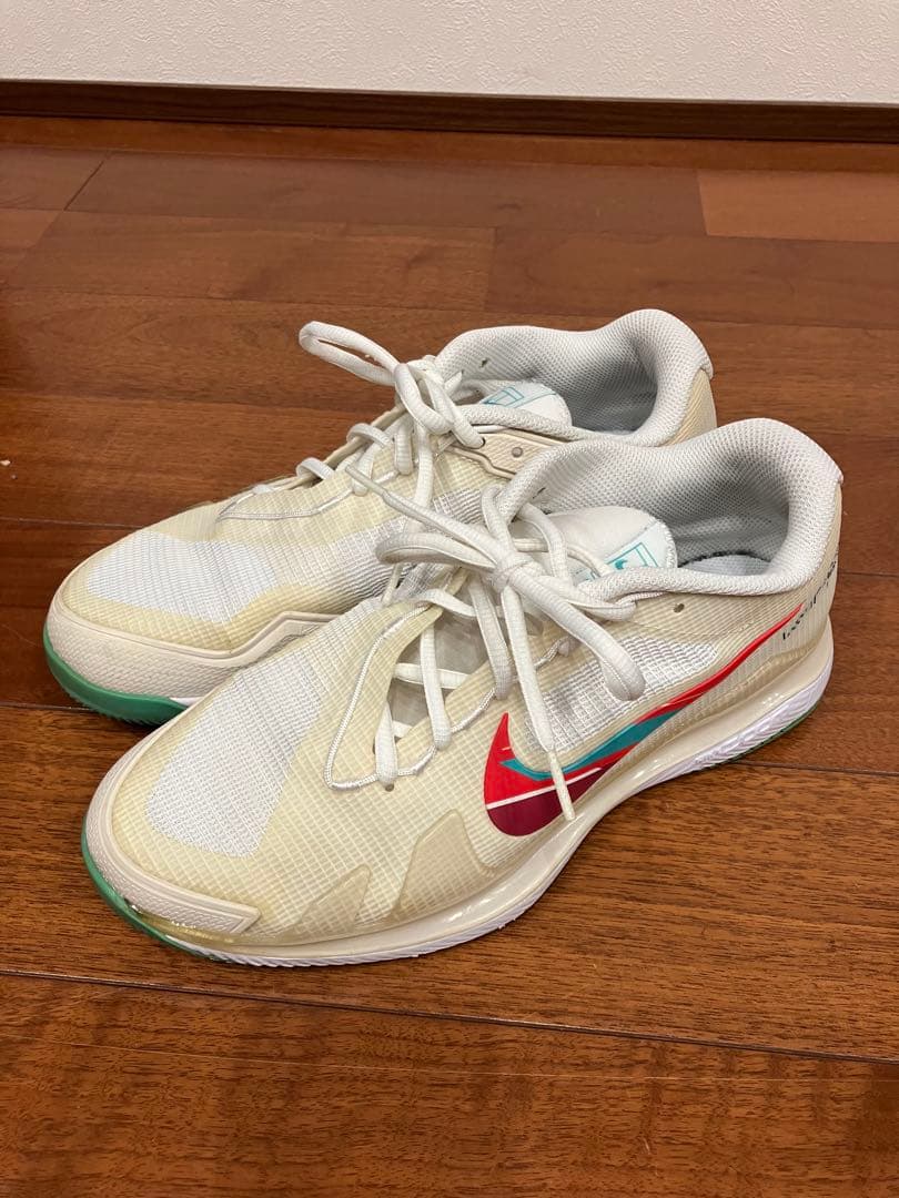 【NIKE テニスシューズ】エア ズーム ヴェイパー プロ キリオス着用モデル