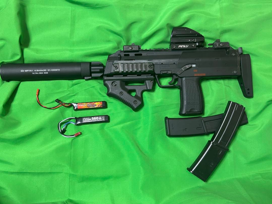【強化済】【サプレッサー付】TOKYO MARUI MP7 ブラック