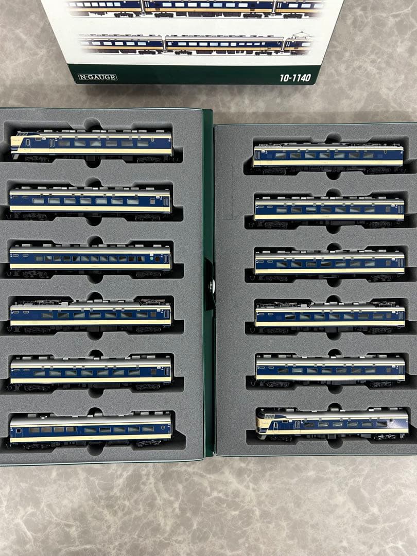 KATO 10-1140 レジェンドコレクション 581系 寝台特急「月光」