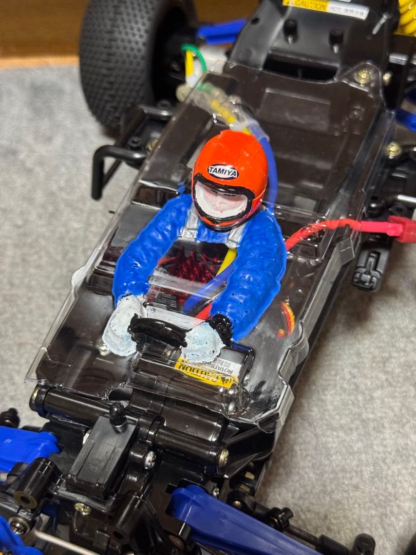 ほぼ新品未走行！タミヤサンダーショット4WDモーター・サーボ・ESC・OP装着車