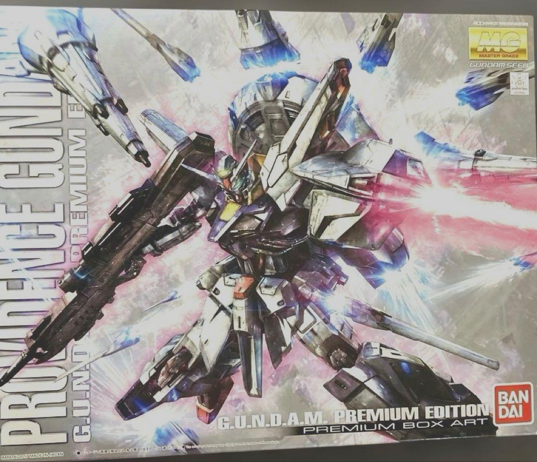 BANDAI MG プロヴィデンスガンダム プレミアムボックス