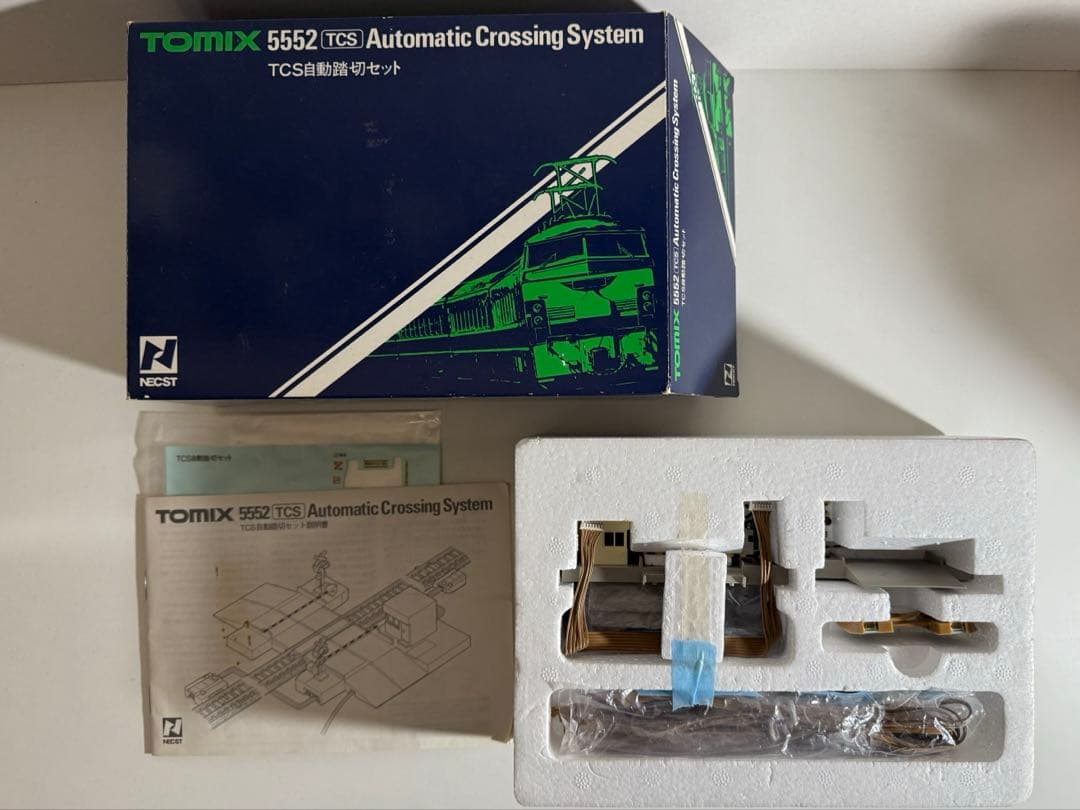 TOMIX TCS 自動踏切＋3灯式信号×2 ＋コンバーターボックスセット