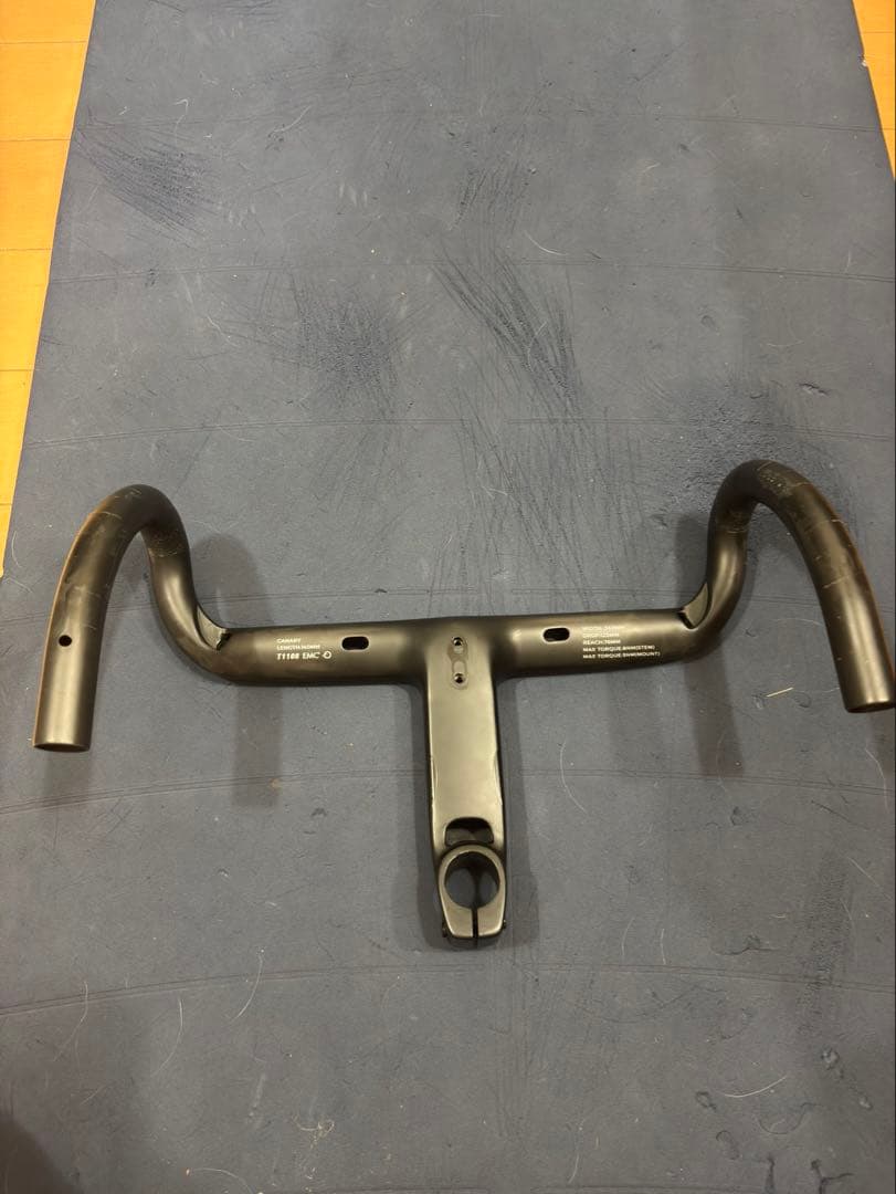 avian canary 一体型ハンドルバー