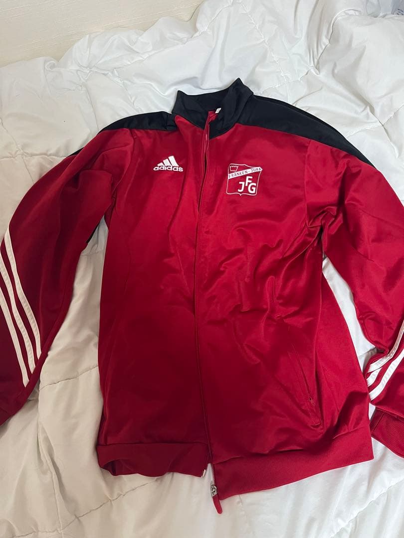 adidas 赤黒 トラックジャケット