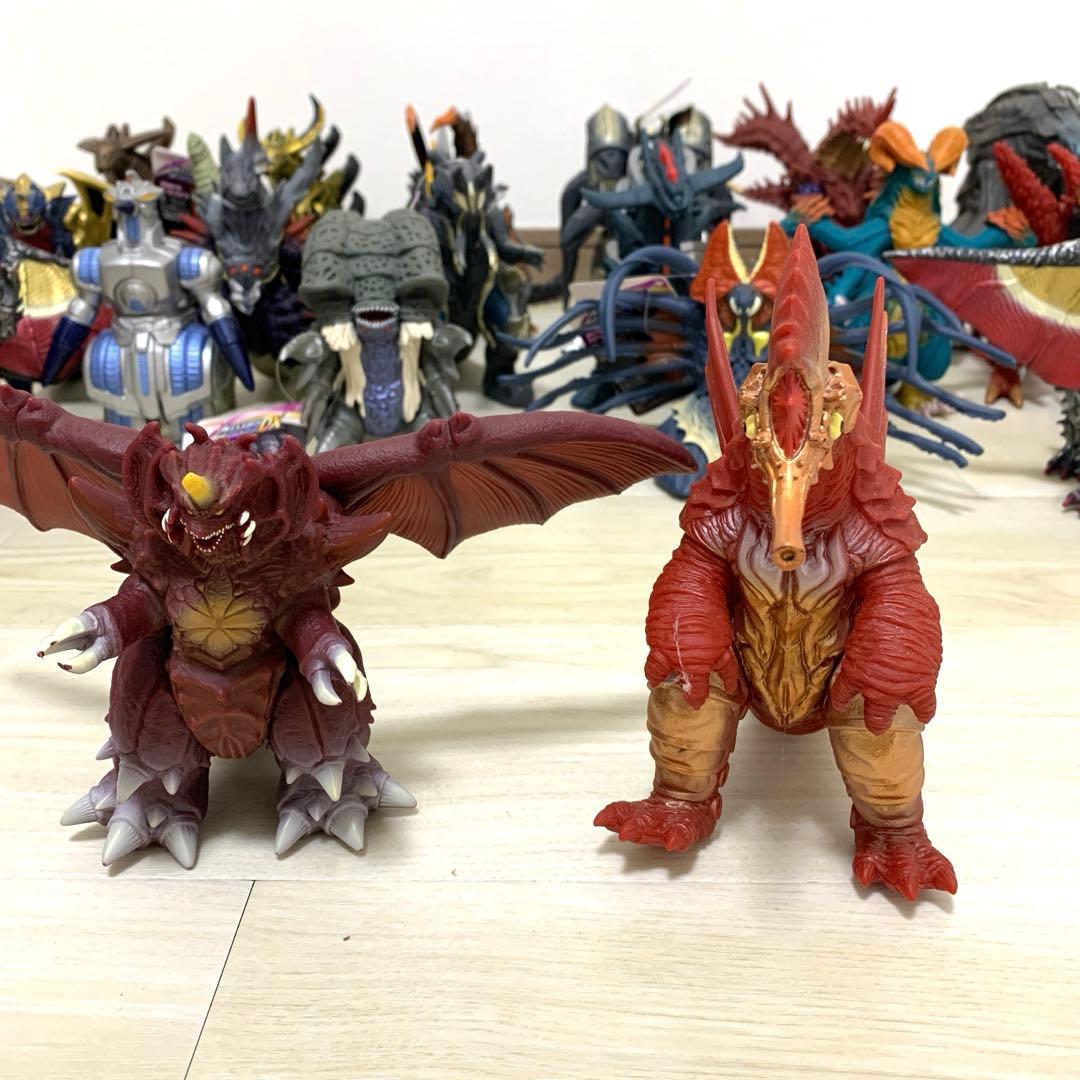 ウルトラマン 怪獣 フィギュア 23体セット