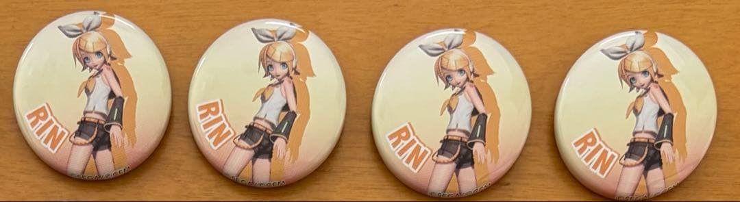 激レア⭐︎最後のミクの日大感謝祭　缶 バッジ　鏡音 リン　新品