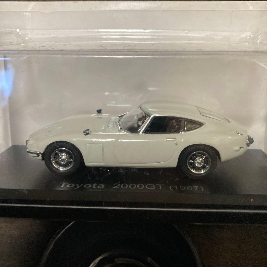 名車トヨタ2000GT・マツダファミリア800 43／1