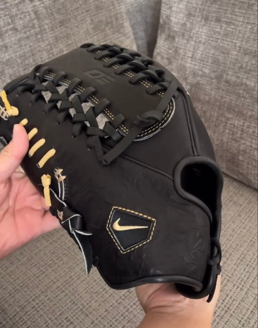 た*か様 激レア ナイキ NIKE グローブ グラブ 硬式 メジャーリーガー 支