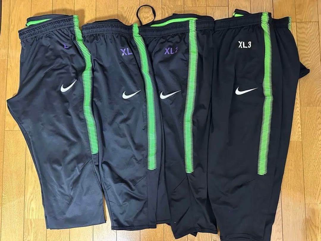 サンフレッチェ広島　2018シーズン　7部丈パンツ4点セット(L〜3XL)