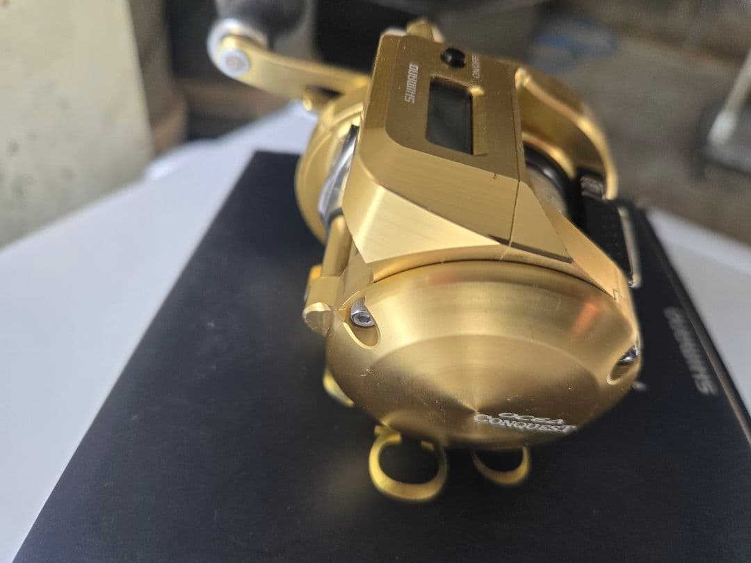SHIMANO カルカッタコンクエストCT200PG