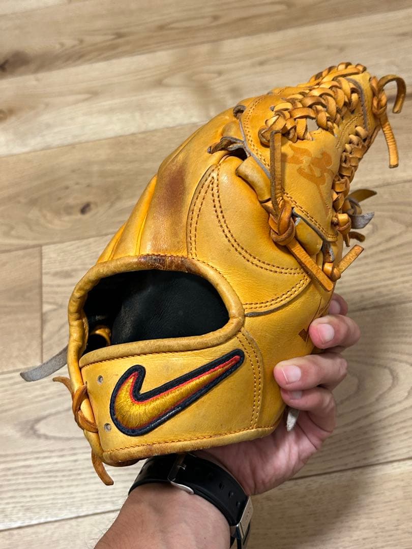 Nike Vapor 硬式野球グローブ オレンジ　内野