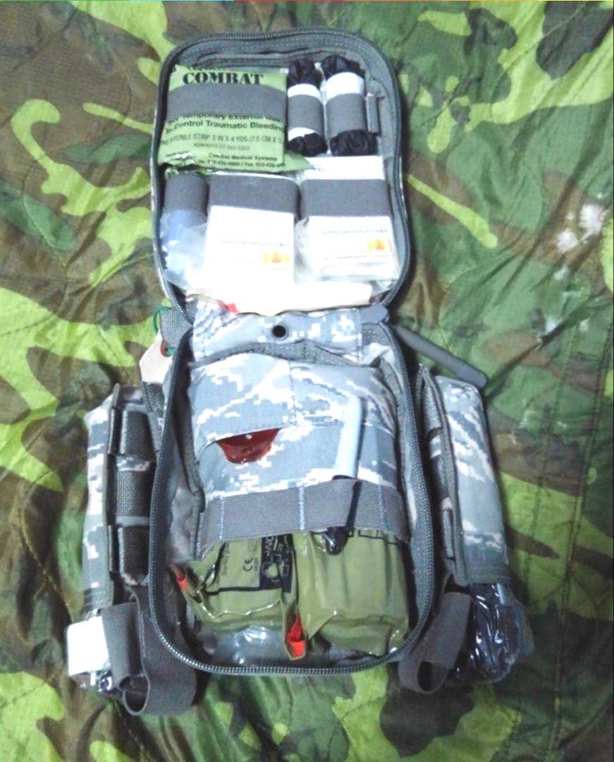 米軍実物 未開封 未使用品 ファーストエイドキット 救急セット