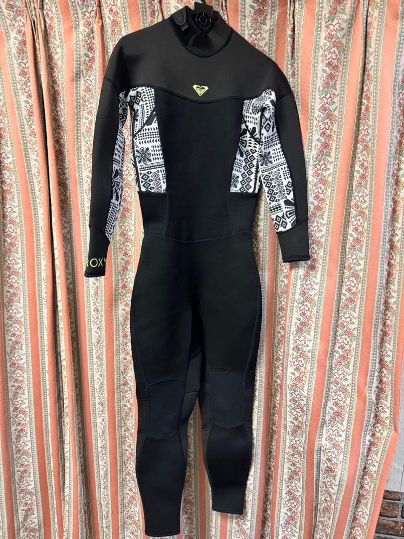 ROXY ウエットスーツ　2ミリ　Lサイズ