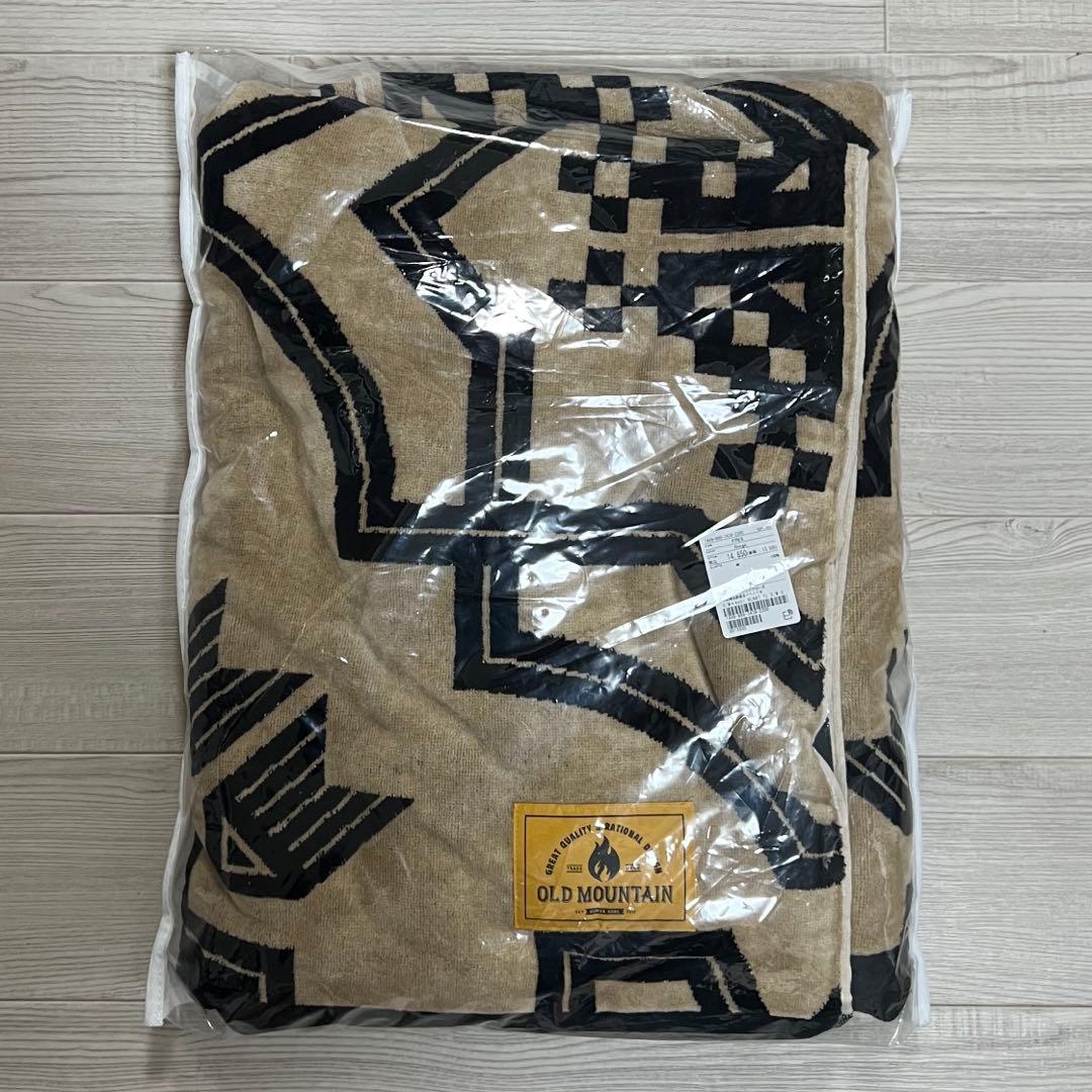 オールドマウンテン OLDMOUNTAIN kakemono ベージュ×ブラック