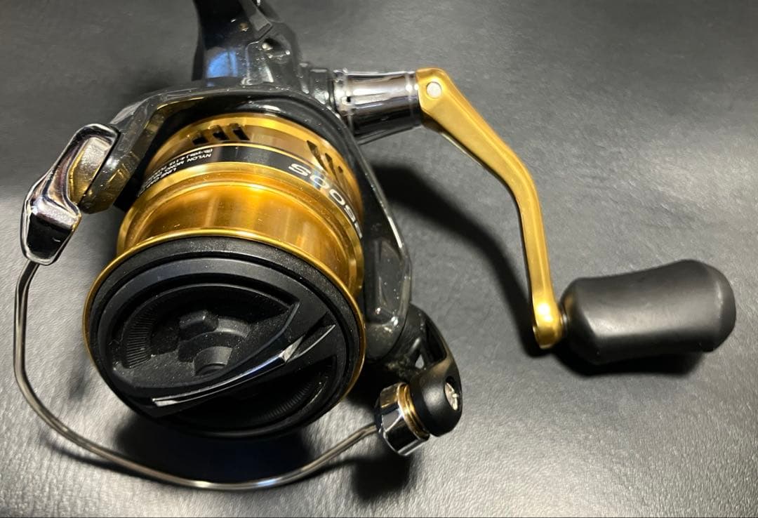 バスワン　サハラ2500S 中古品
