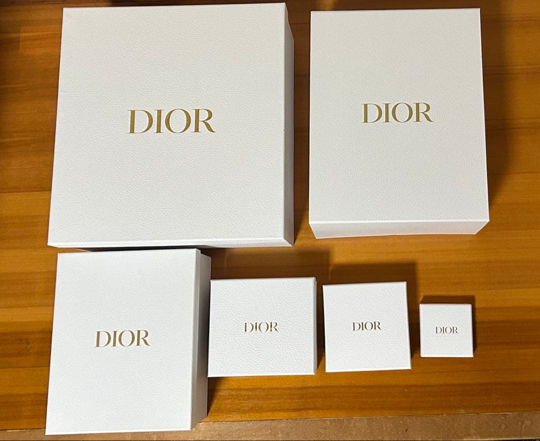 けん 【美品】ディオール　梱包セット (空箱 巾着 ショッパー リボン )