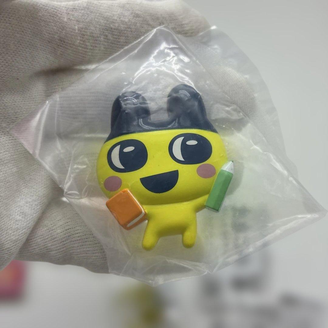 Tamagotchi メモ帳　はさむんです。　ぷくっとクリアリング　たまごっち