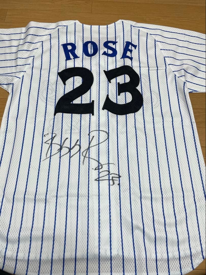 横浜ベイスターズ　ロバート　ローズ　直筆サイン　　ユニフォーム