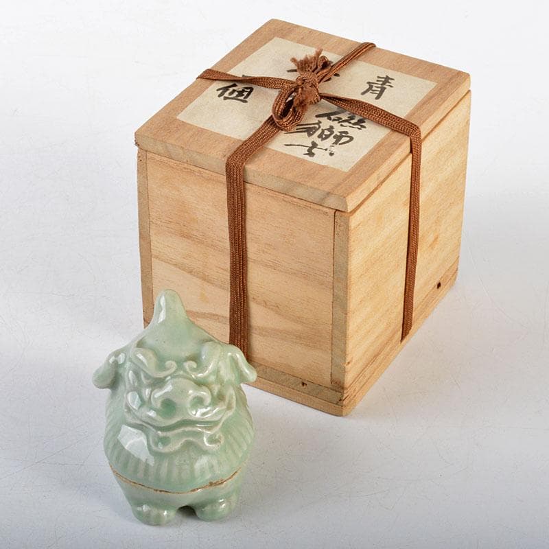茶道具　青磁　獅子香合　時代箱付　V　R4534