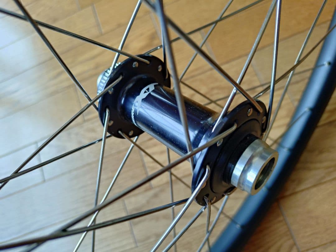 27.5 650B MTBフロントホイール XTハブ カーボンリム
