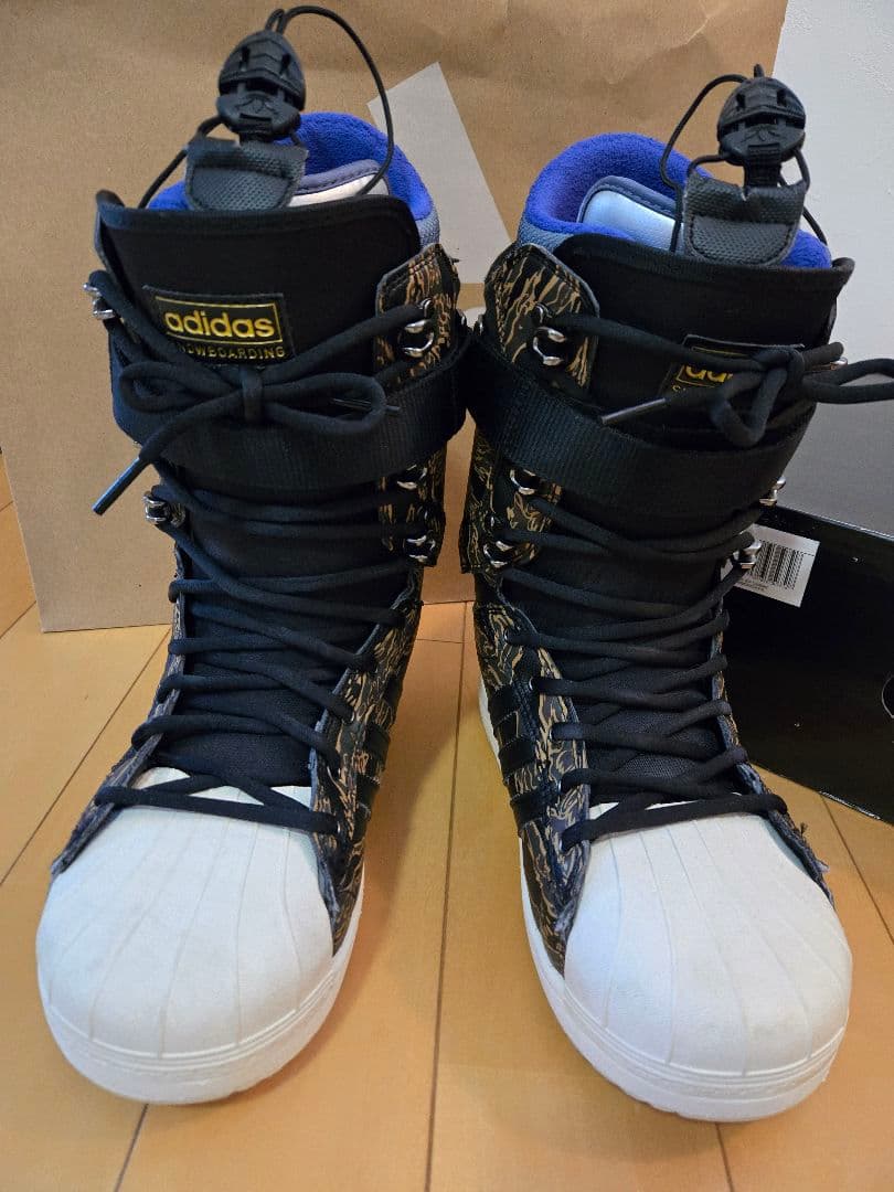 adidas スノーボードブーツ 男性用