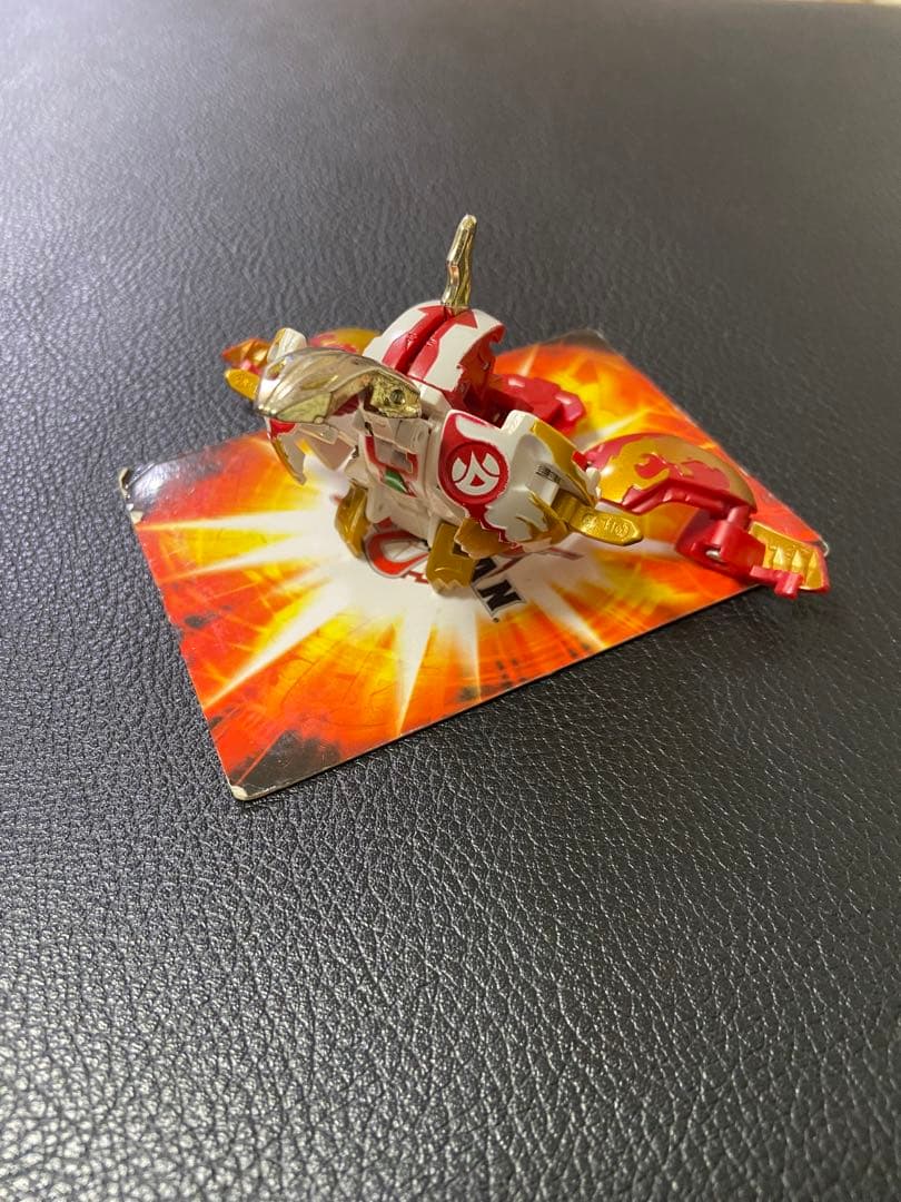 爆丸　士ドラガオン　ジゲンドラガオン　カード付き