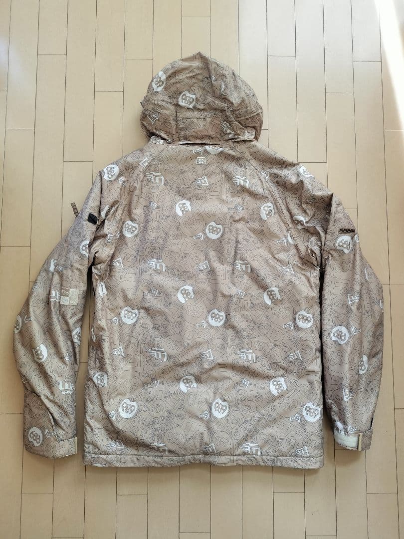 美品！NEW ERA 686 スノージャケット