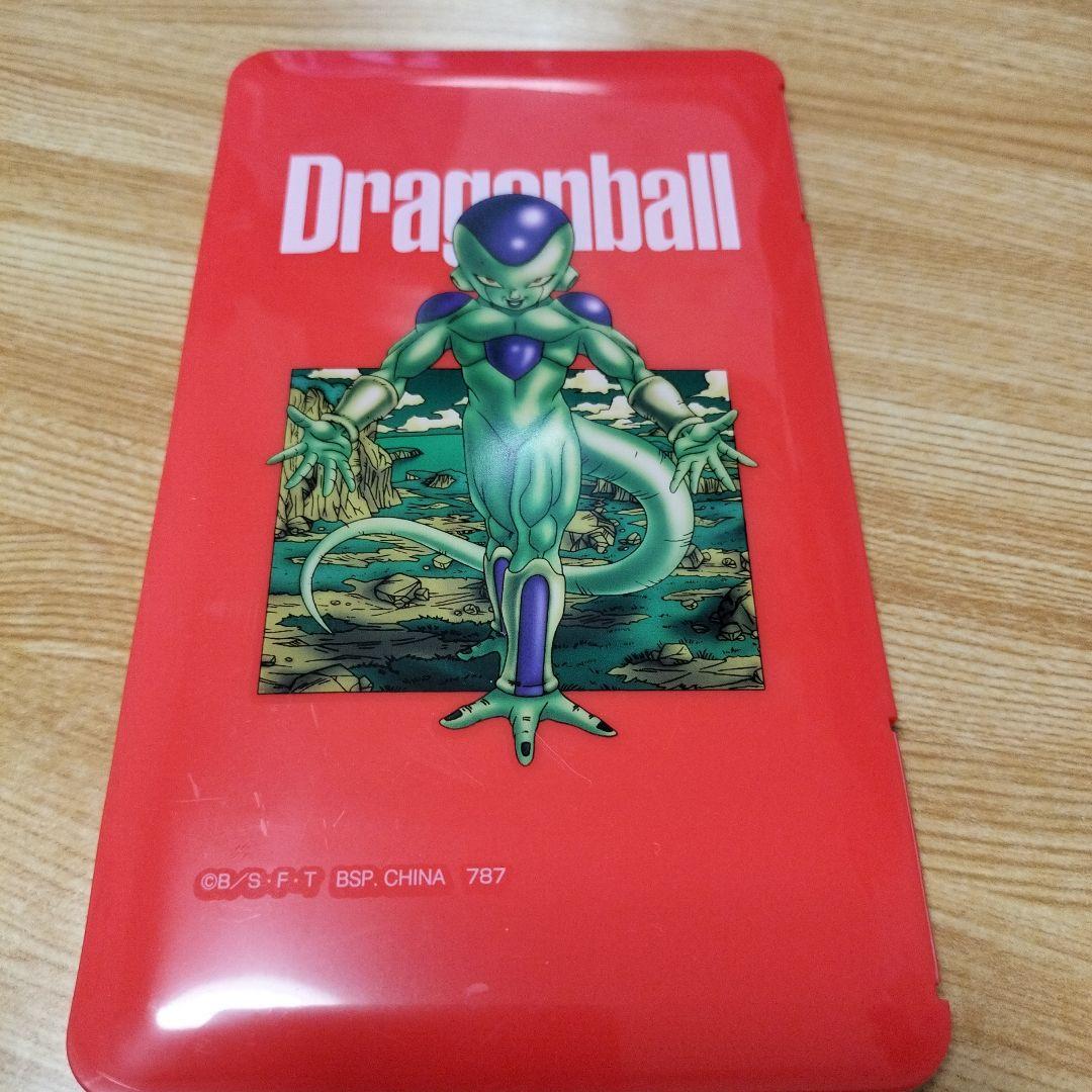 ドラゴンボール フリーザ 赤　マルチケース あくまでも中古品になります。