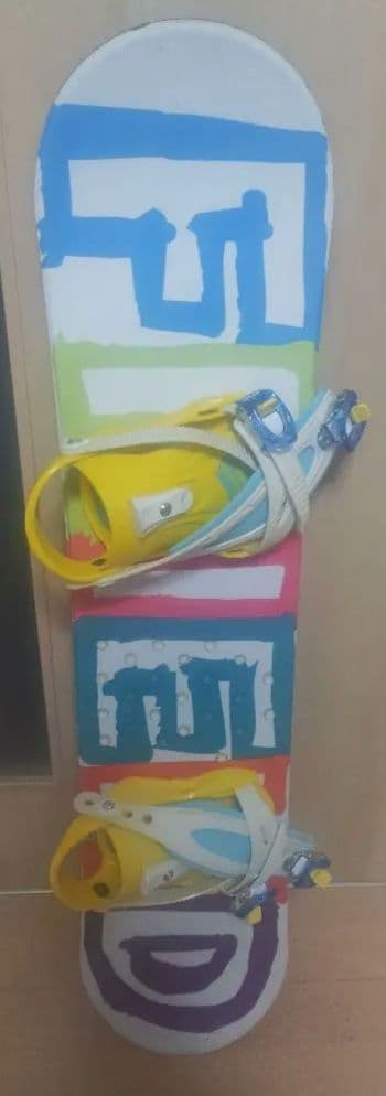 中古品！キッズ　スノーボードセット　ボード　１０８cm