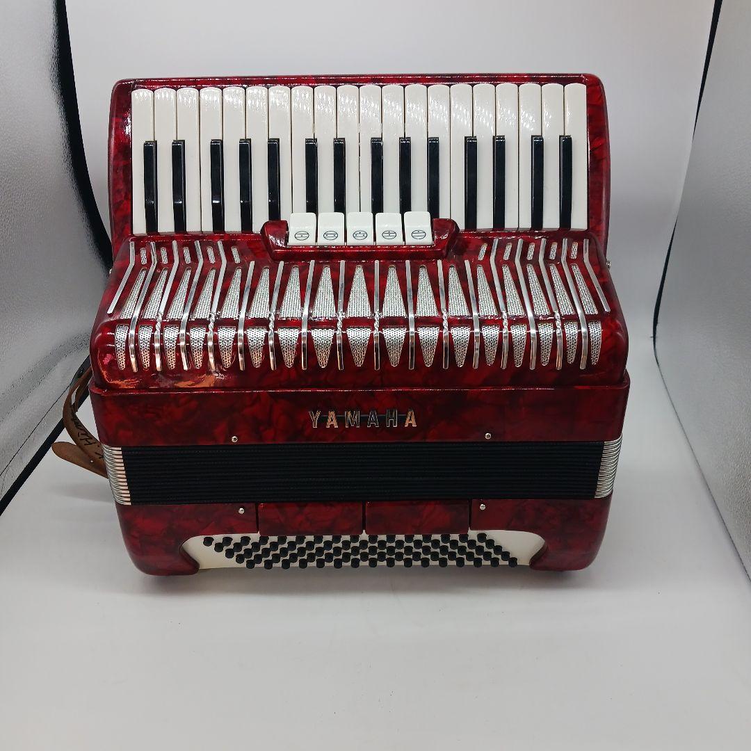 y*6様 YAMAHA アコーディオン 赤 37鍵 120ボタン