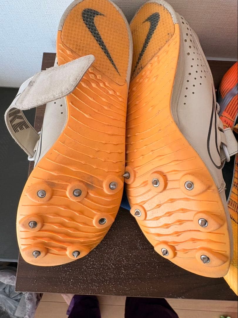 Nikeロングジャンプエリート