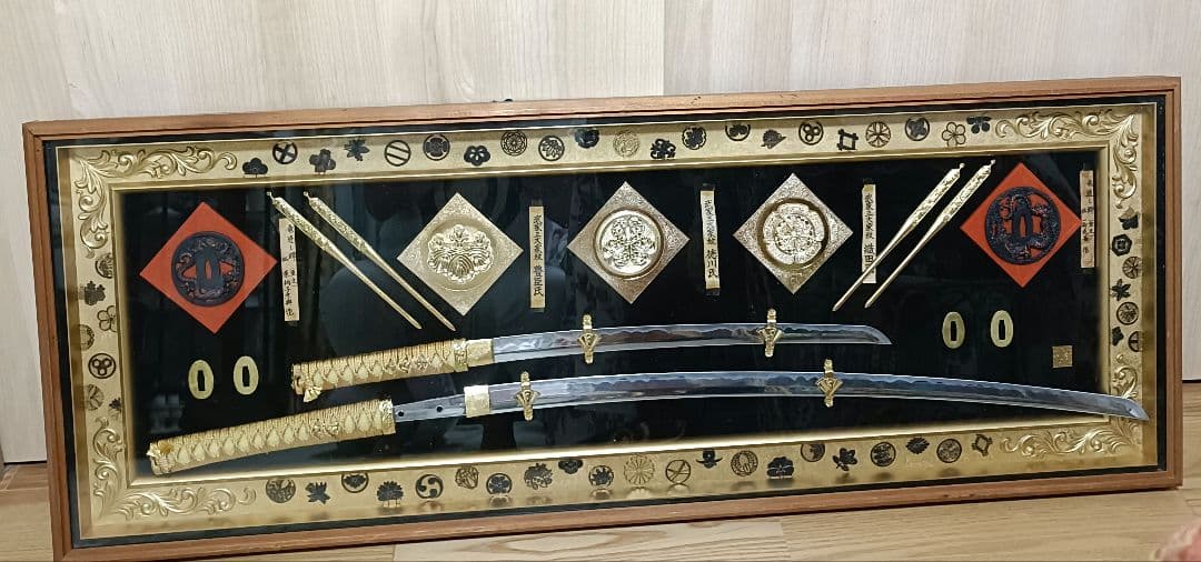 3大武家家紋【徳川・織田・豊臣】日本刀レプリカ模造刀　額入り　豪華装飾品