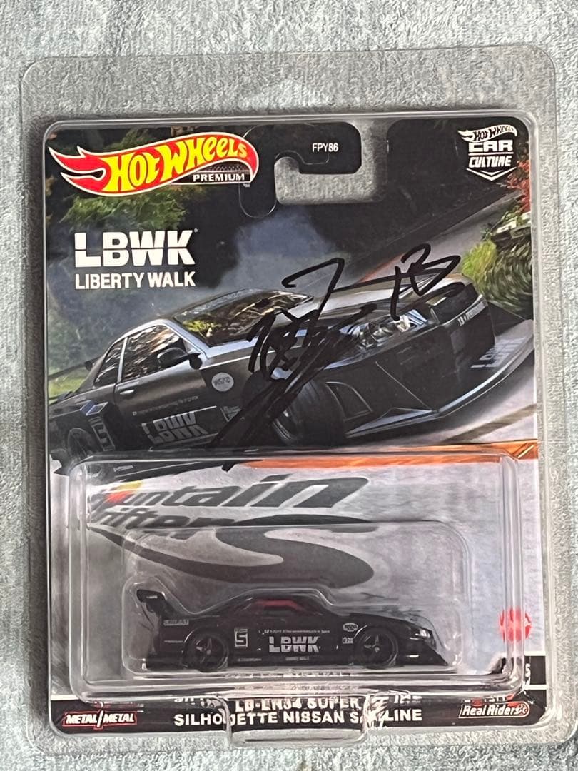 新品 ホットウィール スカイライン LBWK LB-ER34 スーパーシルエット