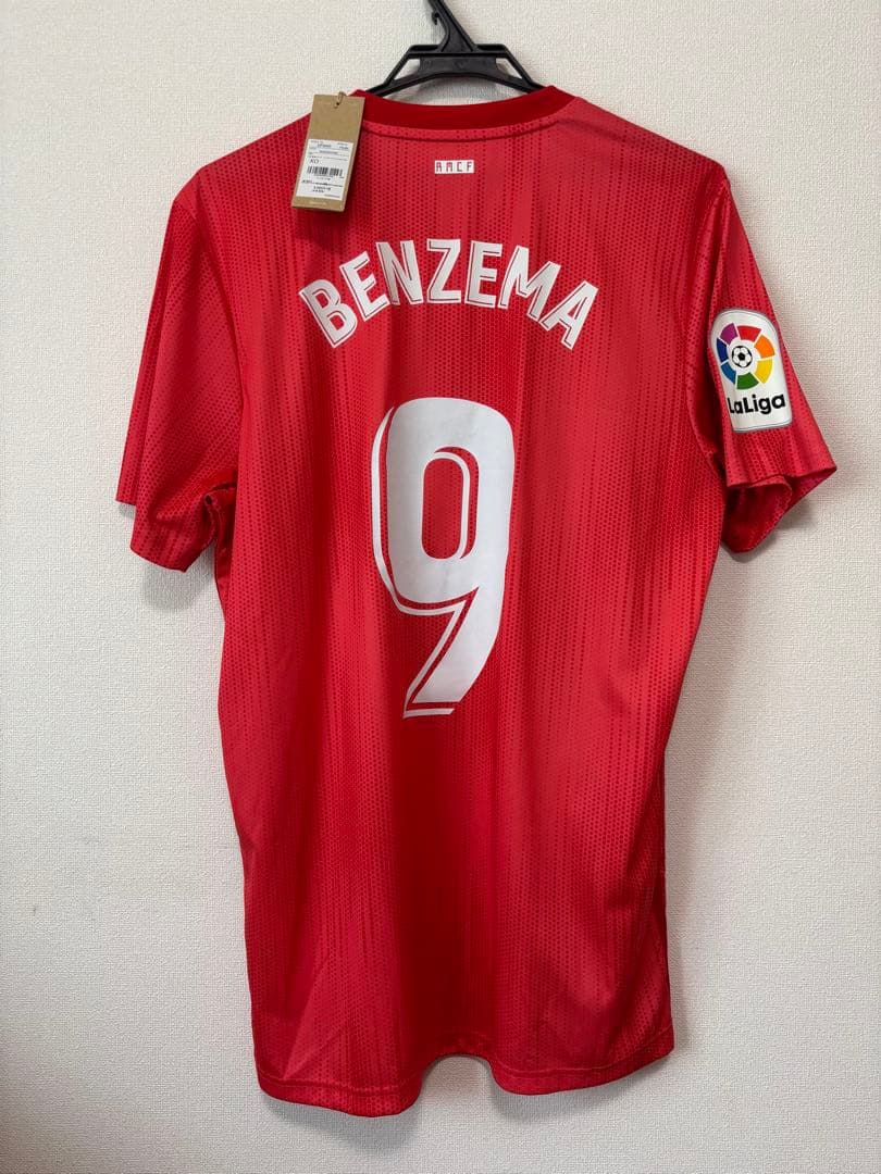 新品タグ付 18-19 レアル・マドリード カリム・ベンゼマ XO