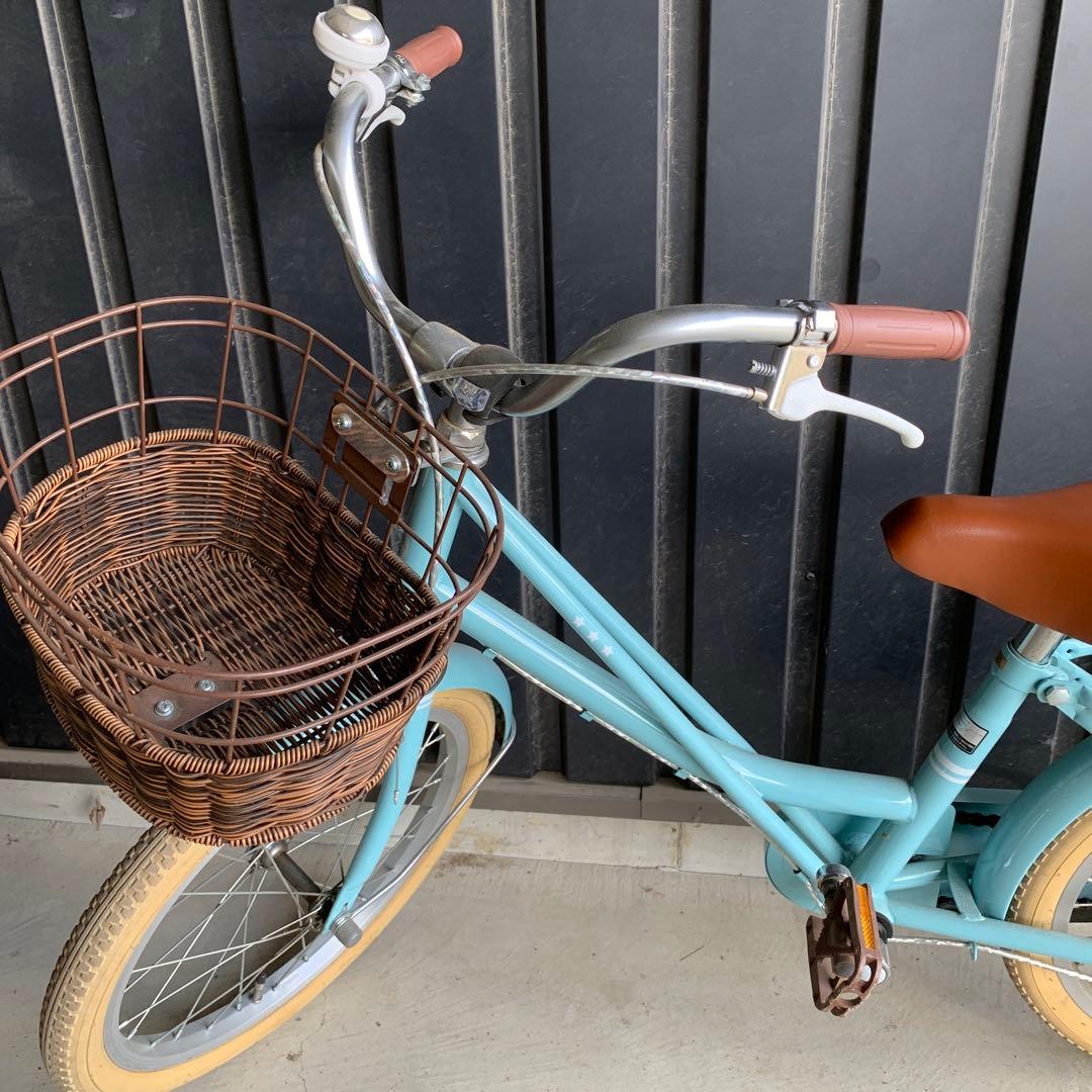 子供用　自転車　18インチ　補助輪あり