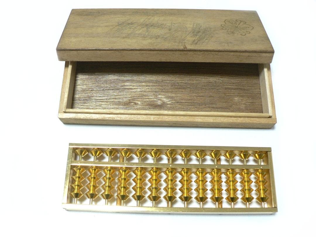 金属製 そろばん・24ｋ金メッキ・美品・送料込！