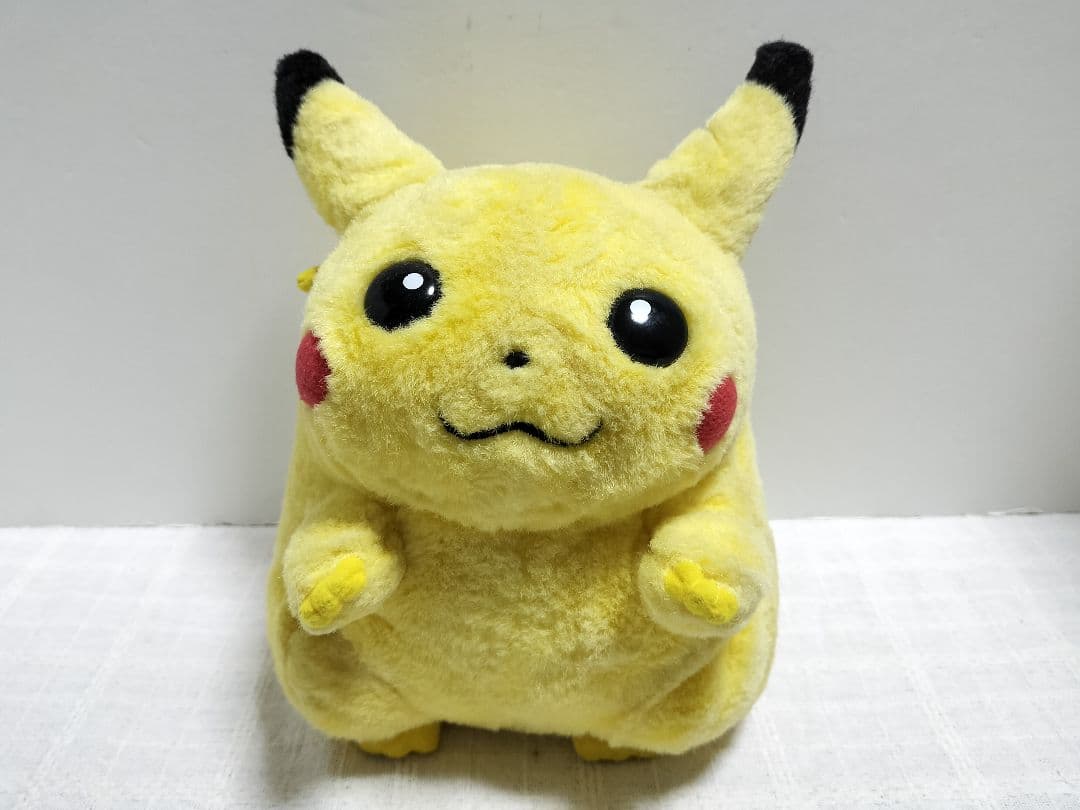 ピカチュウ ぬいぐるみ 初期　TOMY