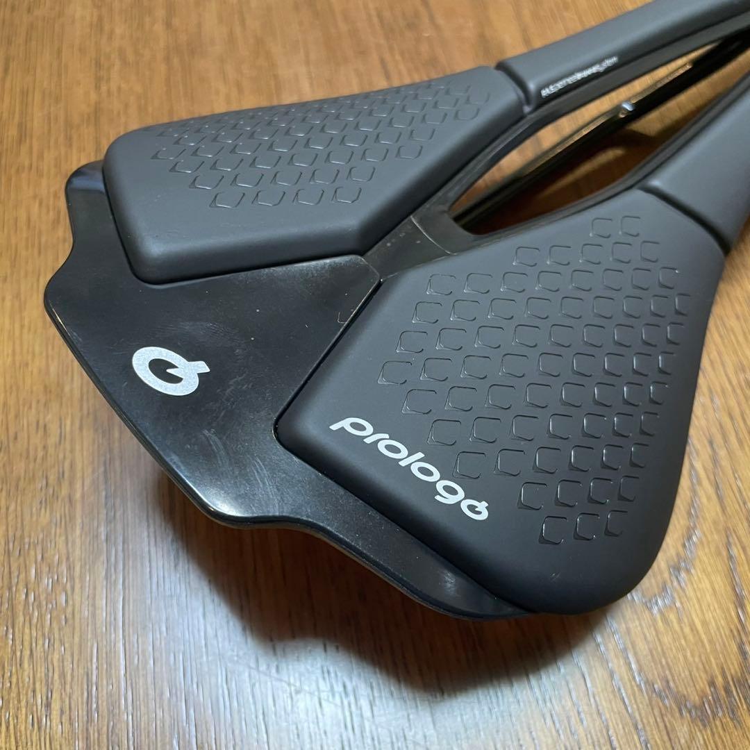 Prologo　Scratch M5 PAS T2.0　軽量ロードバイクサドル