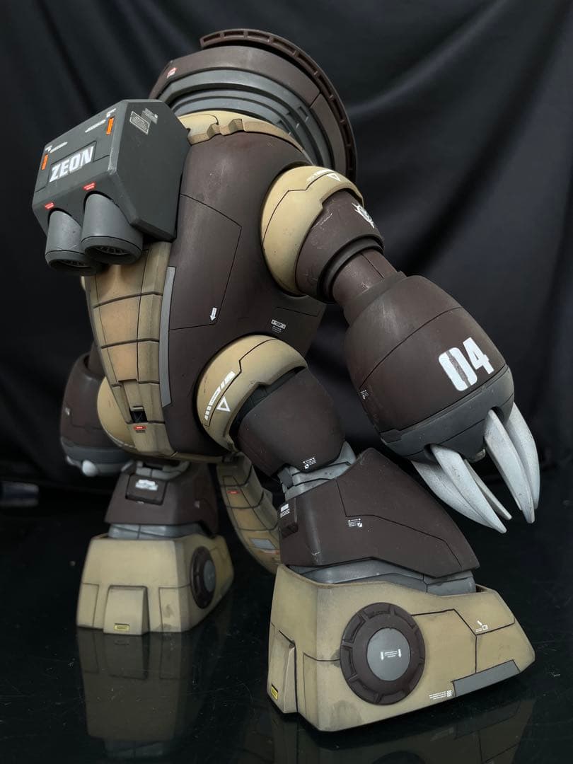 MG1/100 アッガイ