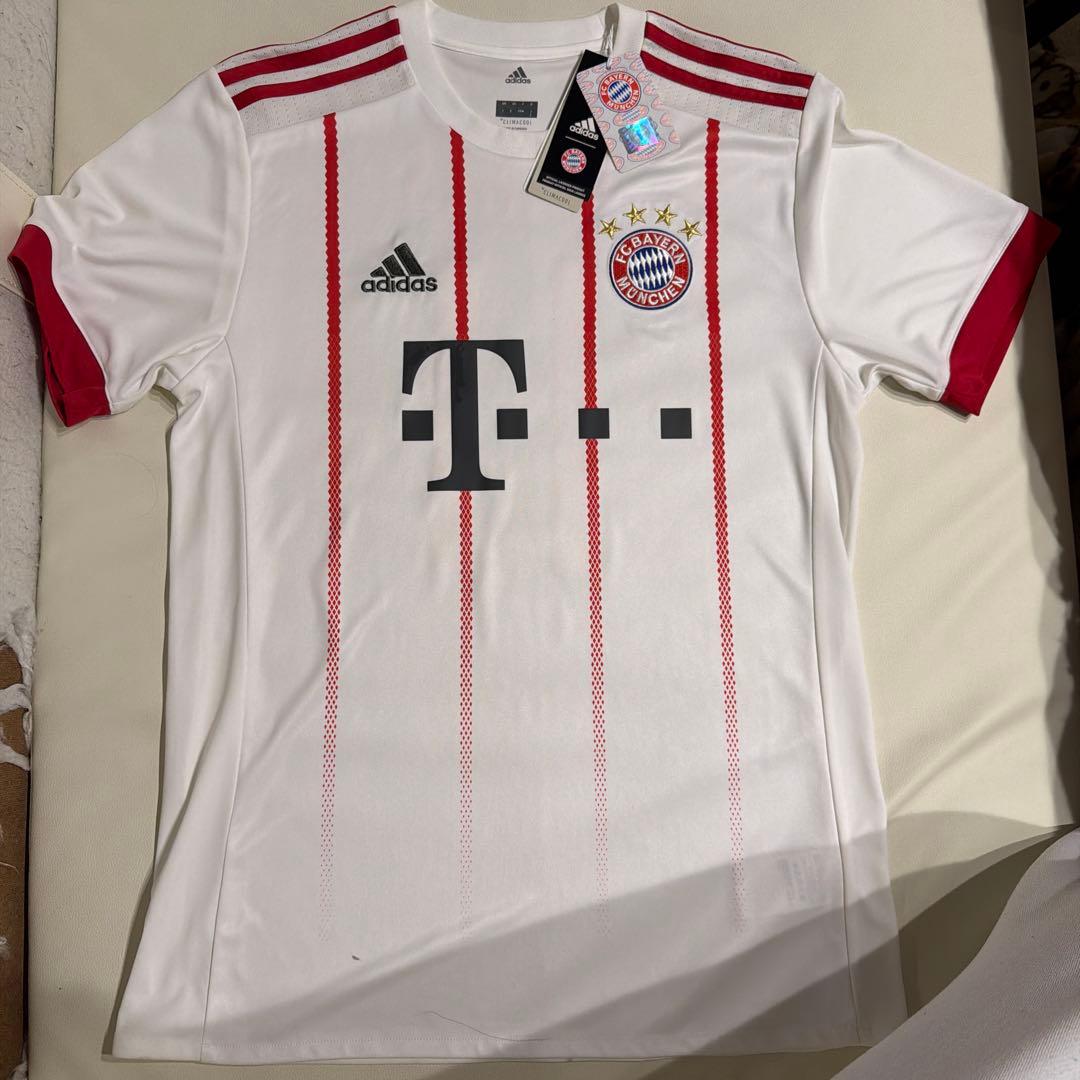 adidas FCバイエルン・ミュンヘン JAMES 11 ユニフォーム
